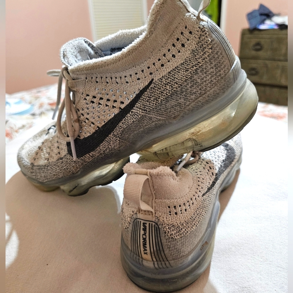 Nike Flyknit Vapor Max 2023, gray & white men's size 9